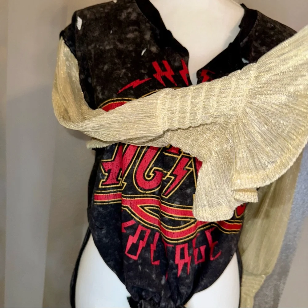 Upcycled AC/DC Band Distressed Black Gold T-Shirt Top‎ Ladies Small-Medium Rock